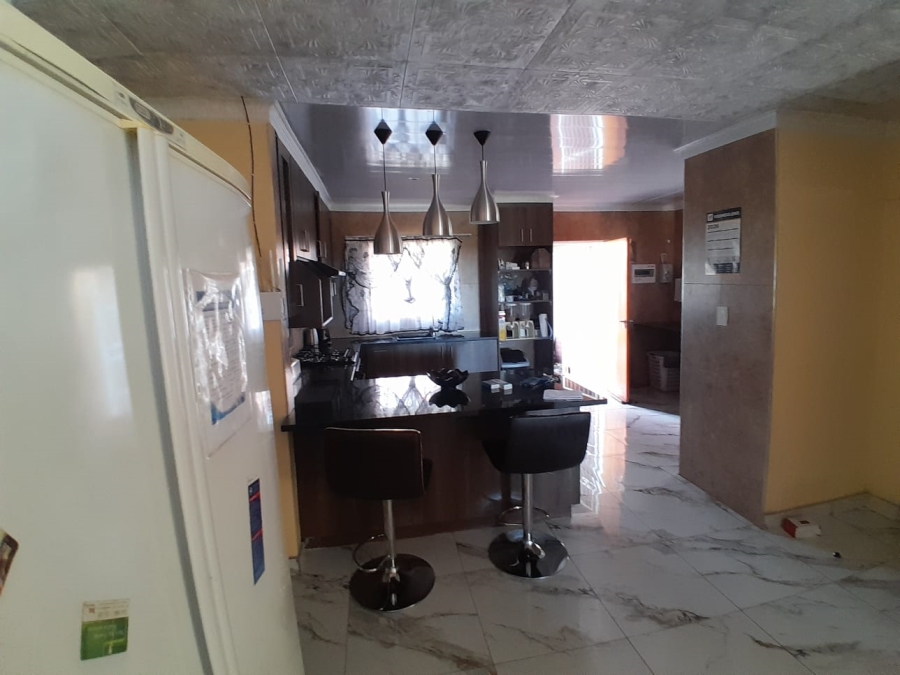 4 Bedroom Property for Sale in Kathu Northern Cape